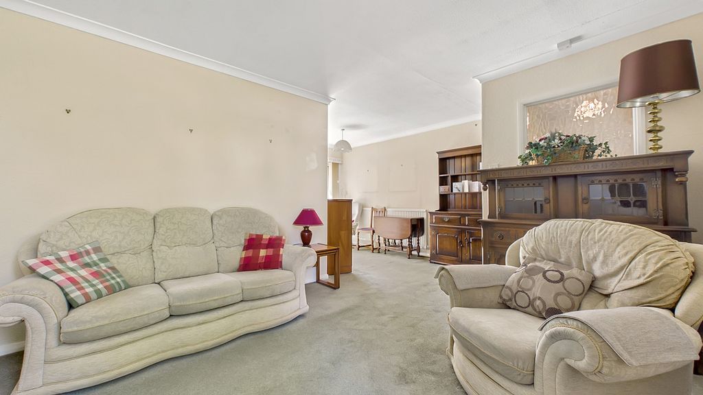 3 bed detached bungalow for saleTrinity Drive, Holme LA6 photo 3
