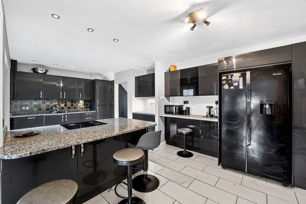 Additional image 15 of 5 bed semi-detached house for saleTudor Drive, Morden SM4