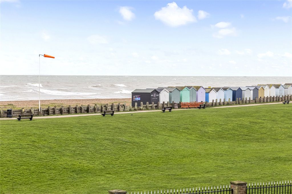 Additional image 7 of 2 bed flat for saleBrighton Road, Lancing, West Sussex BN15