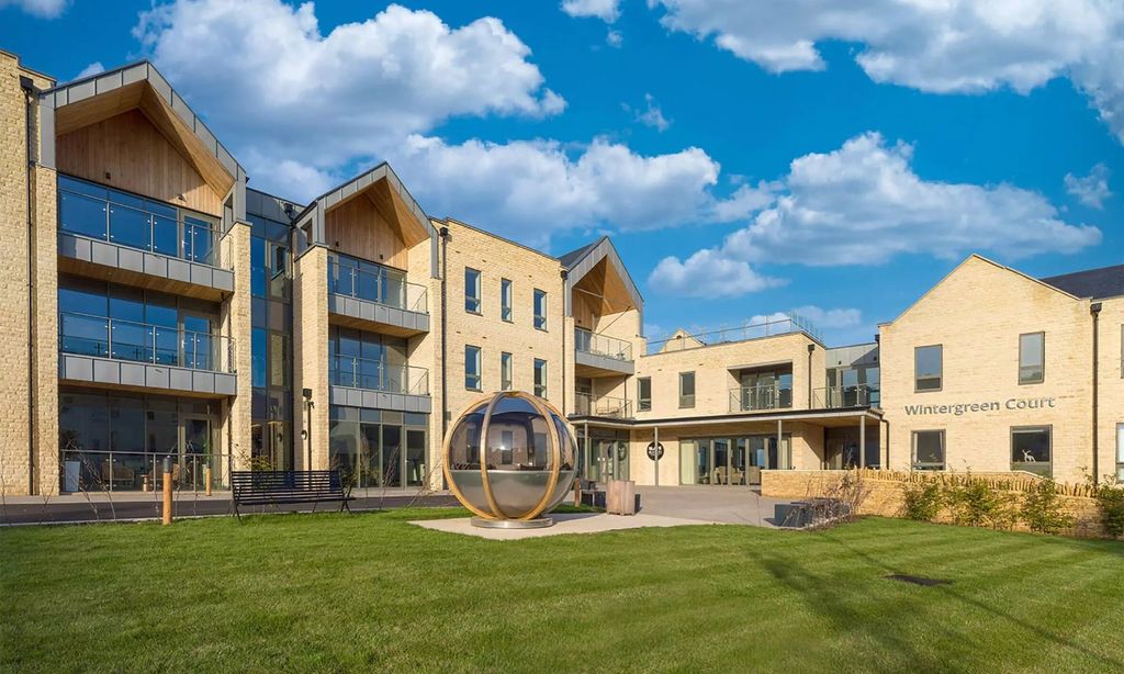1 bed flat for saleWintergreen Court, Fosseway GL54