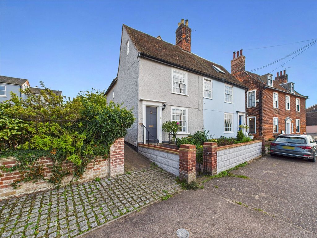 3 bed semi-detached house for saleThe Walls, Manningtree, Essex CO11