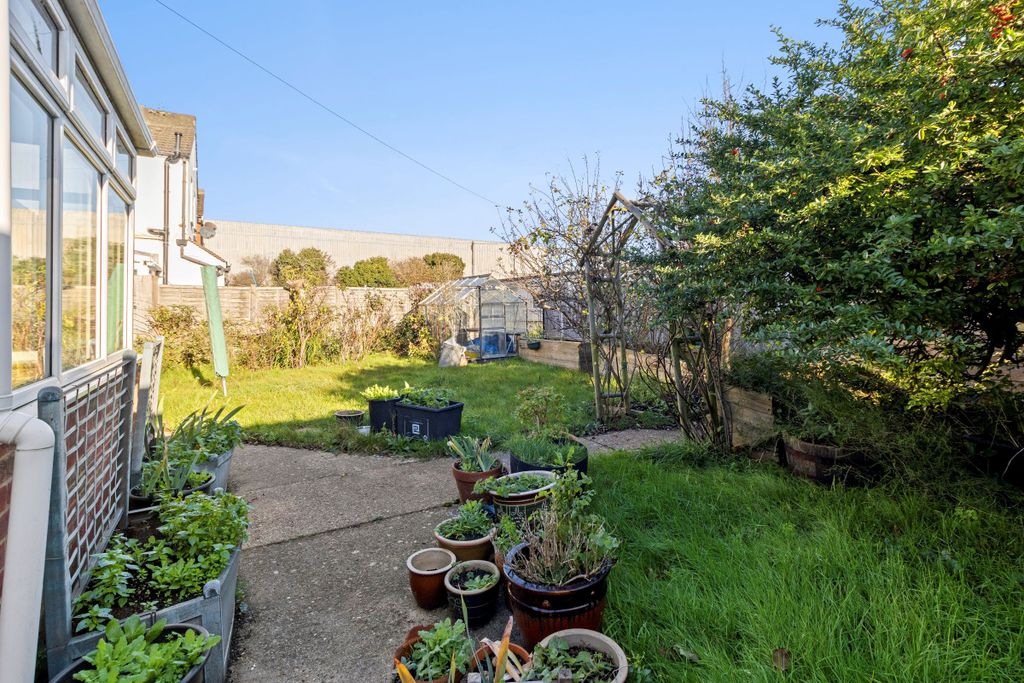 Additional image 30 of 4 bed chalet for saleRailway Road, Newhaven BN9