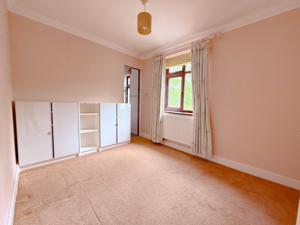 Additional image 18 of 5 bed detached house for saleHeath Drive, Potters Bar, Hertfordshire EN6