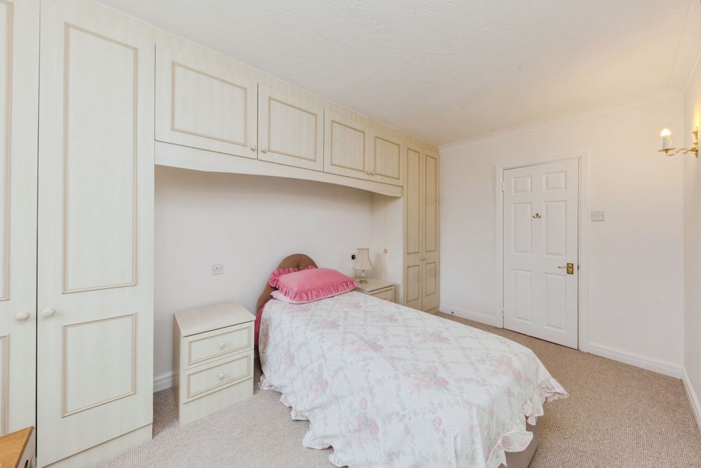 Additional image 11 of 1 bed flat for saleTabley Road, Knutsford, Cheshire WA16