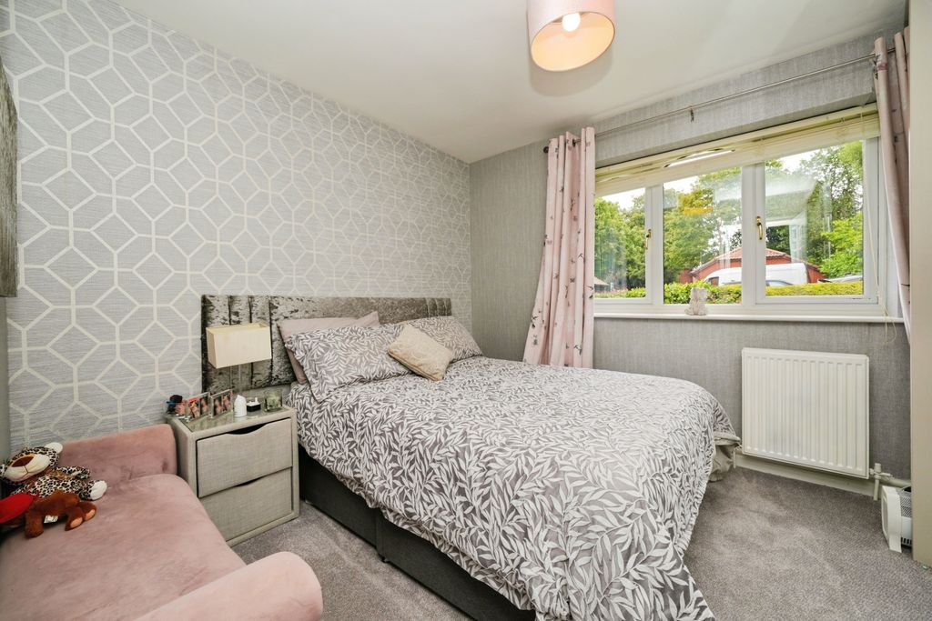 Additional image 8 of 3 bed flat for saleWaterford Road, Prenton CH43