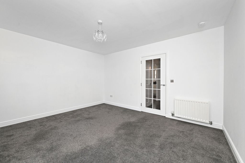 Additional image 4 of 4 bed terraced house for sale2 South Chesters Place, Bonnyrigg EH19