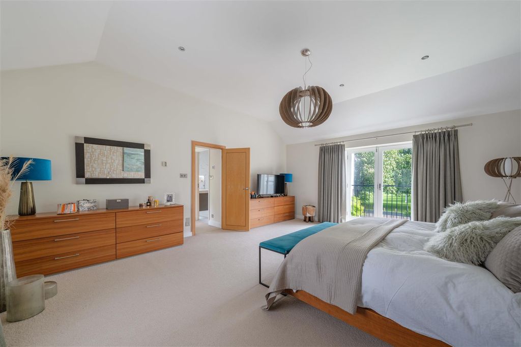 Additional image 18 of 5 bed detached house for salePark Avenue South, Northampton NN3