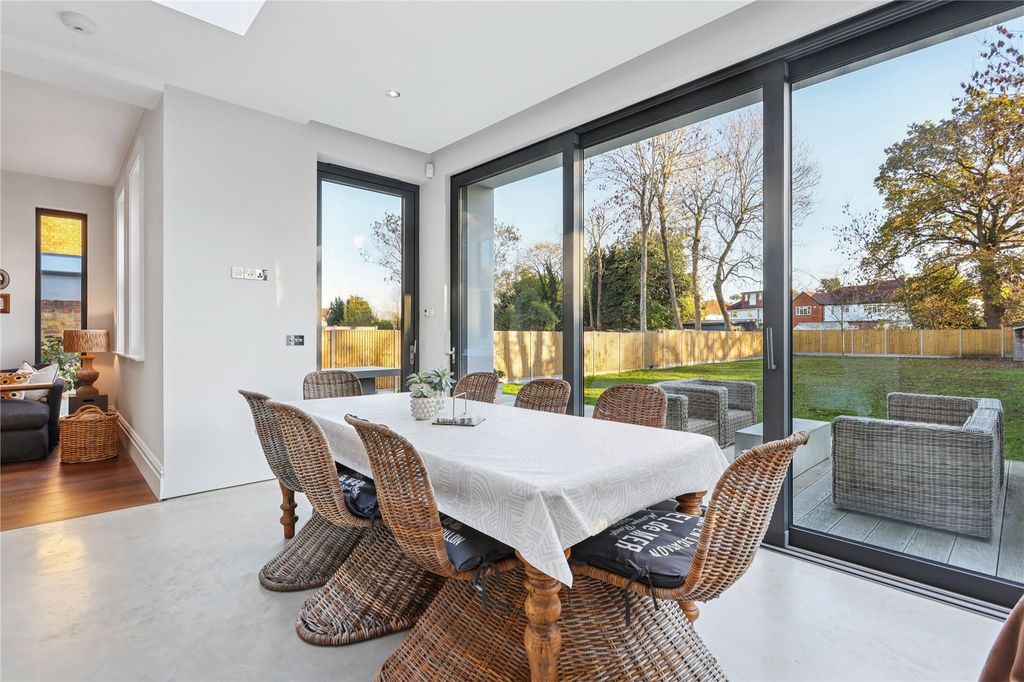Additional image 31 of 6 bed semi-detached house for saleThetford Road, New Malden KT3