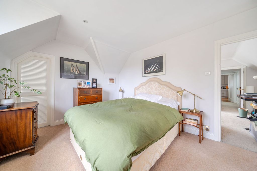 Additional image 19 of 2 bed flat for saleMare Hill Road, Pulborough RH20