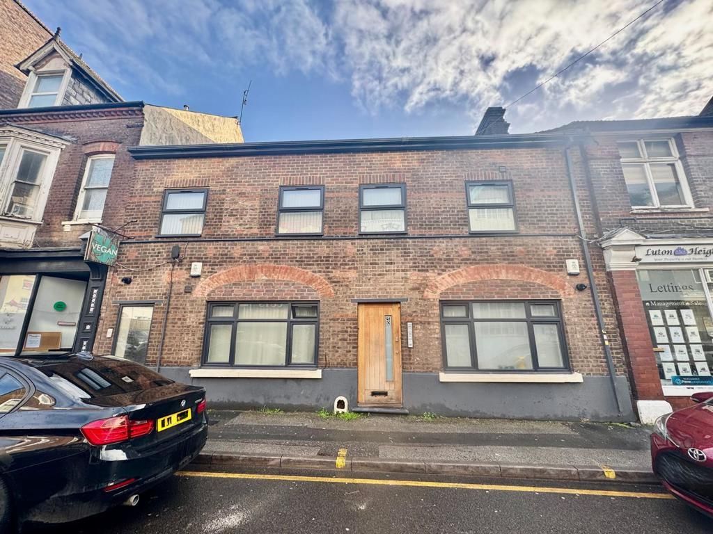 9 bed block of flats for saleCheapside, Luton, Bedfordshire LU1