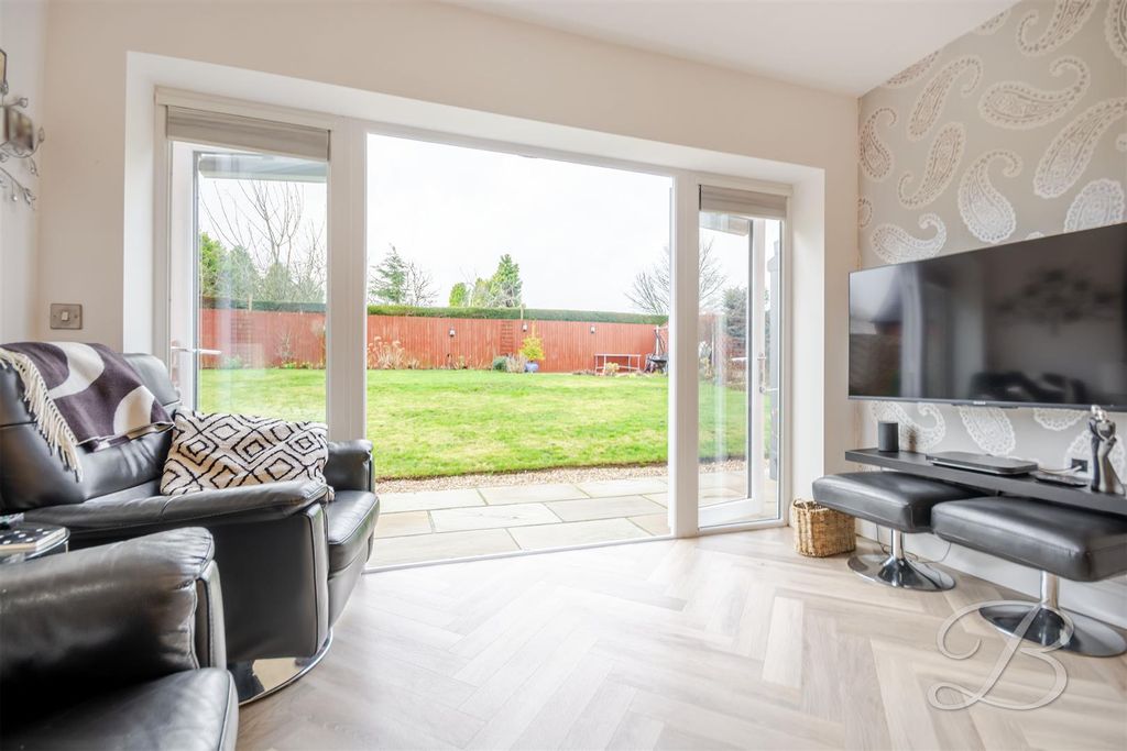 Additional image 11 of 4 bed bungalow for salePenniment Lane, Mansfield NG19