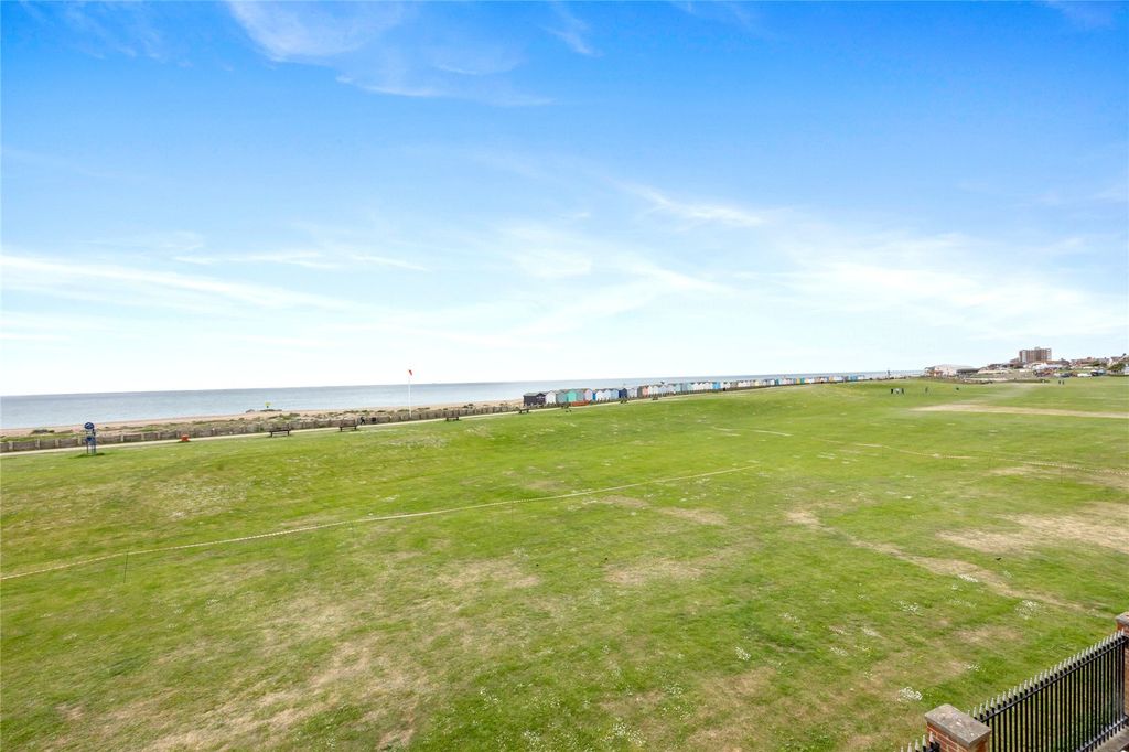 Additional image 7 of 2 bed flat for saleMarlin Court, 32 Brighton Road, Lancing, West Sussex BN15