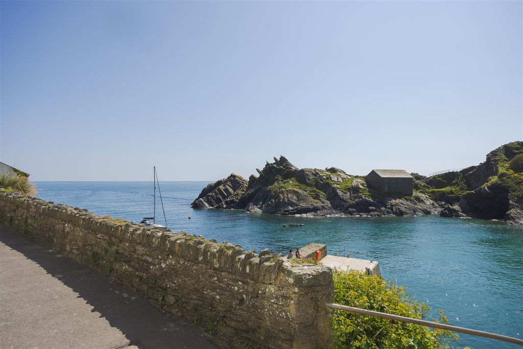 Additional image 45 of 4 bed detached house for saleThe Warren, Polperro, Looe PL13