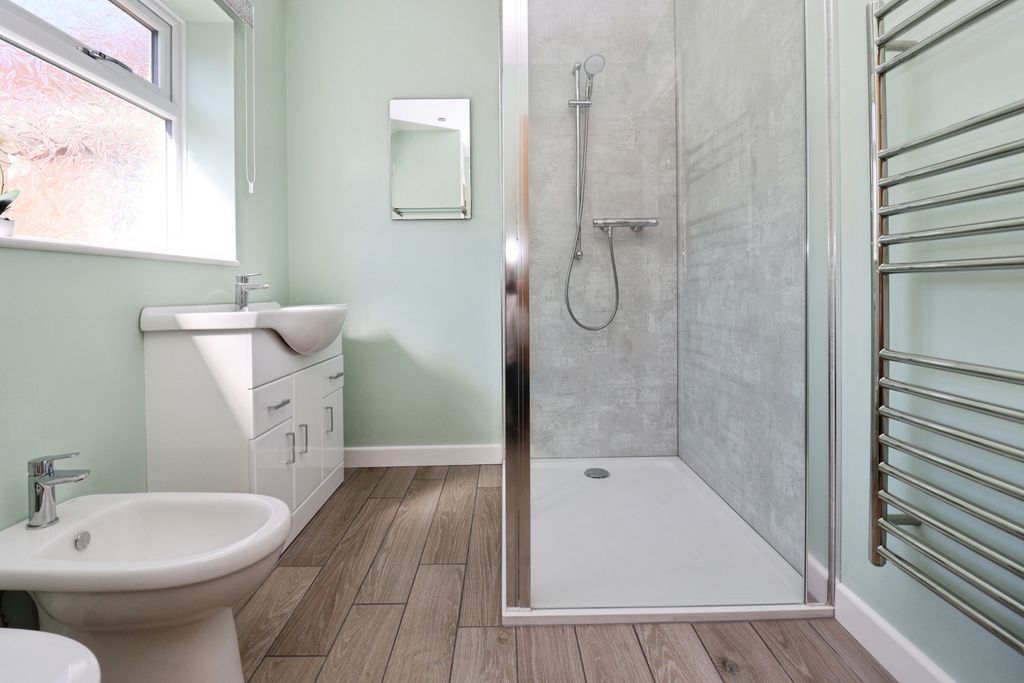 Additional image 20 of 2 bed detached bungalow for saleLegsby Road, Market Rasen LN8