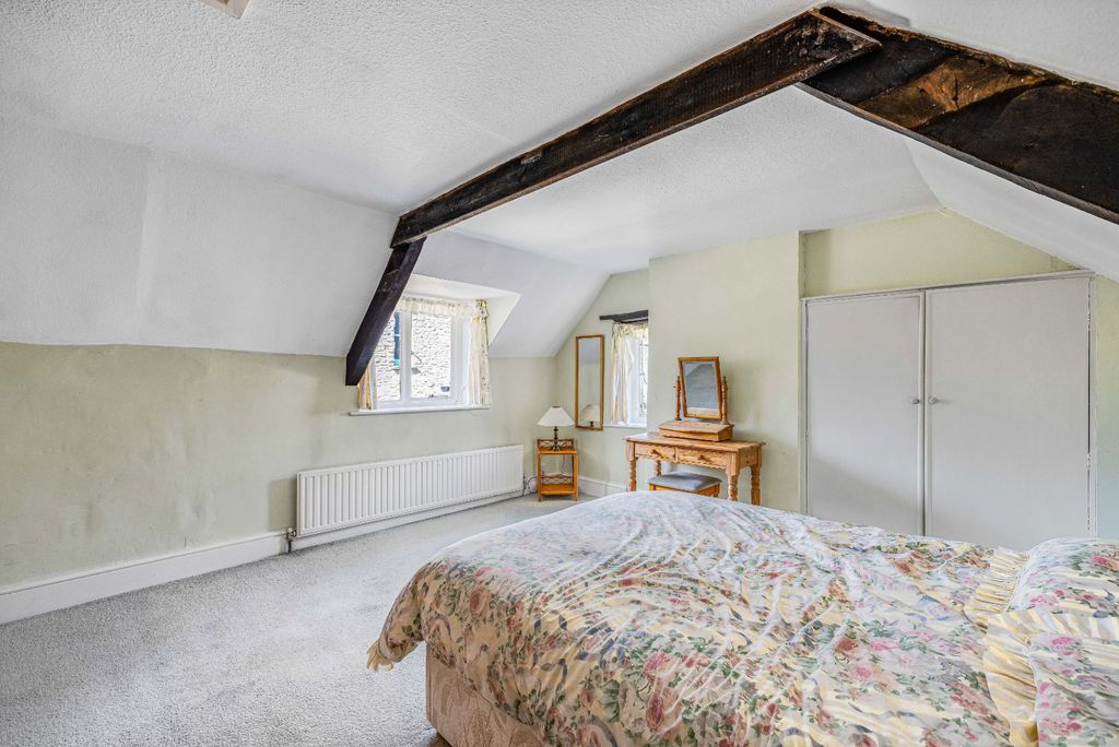 Additional image 9 of 5 bed detached house for saleDownington, Lechlade, Gloucestershire GL7