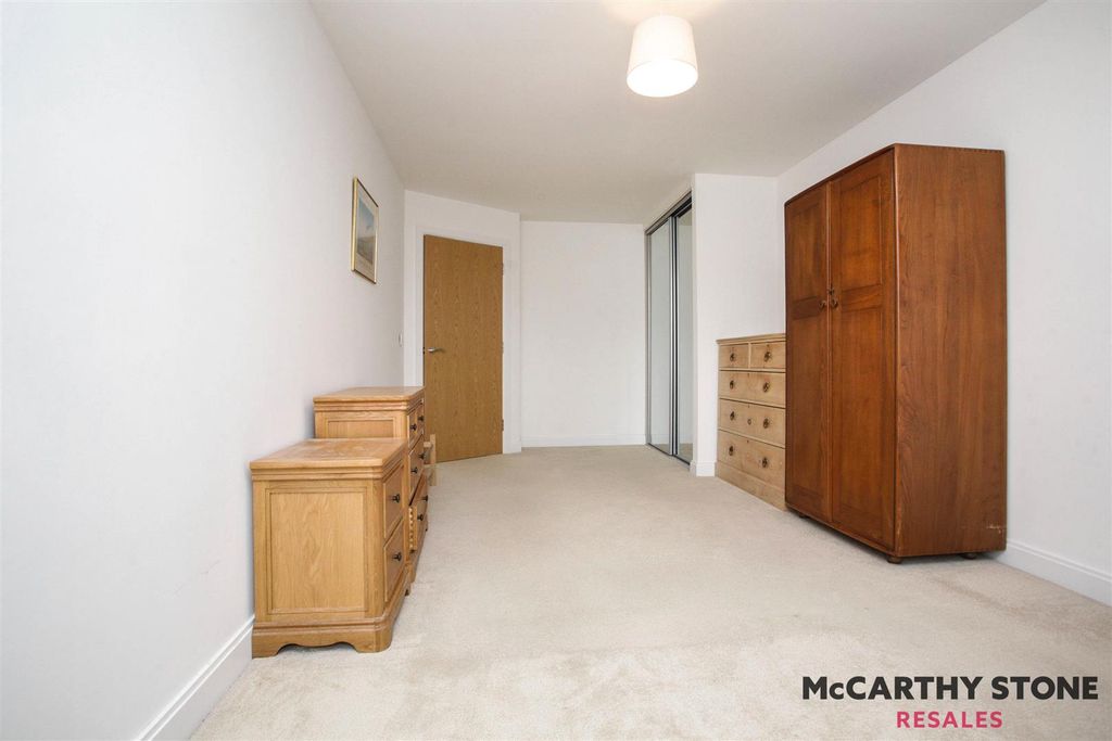 Additional image 8 of 2 bed flat for saleThe Close, Church Street, Nuneaton CV11