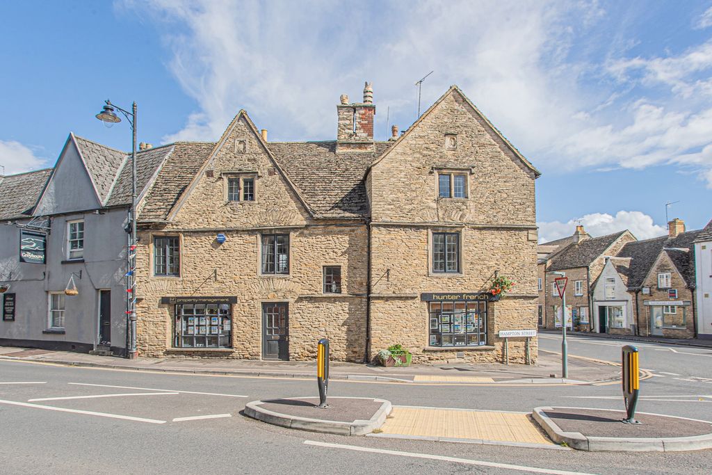 3 bed maisonette for saleHampton Street, Tetbury GL8