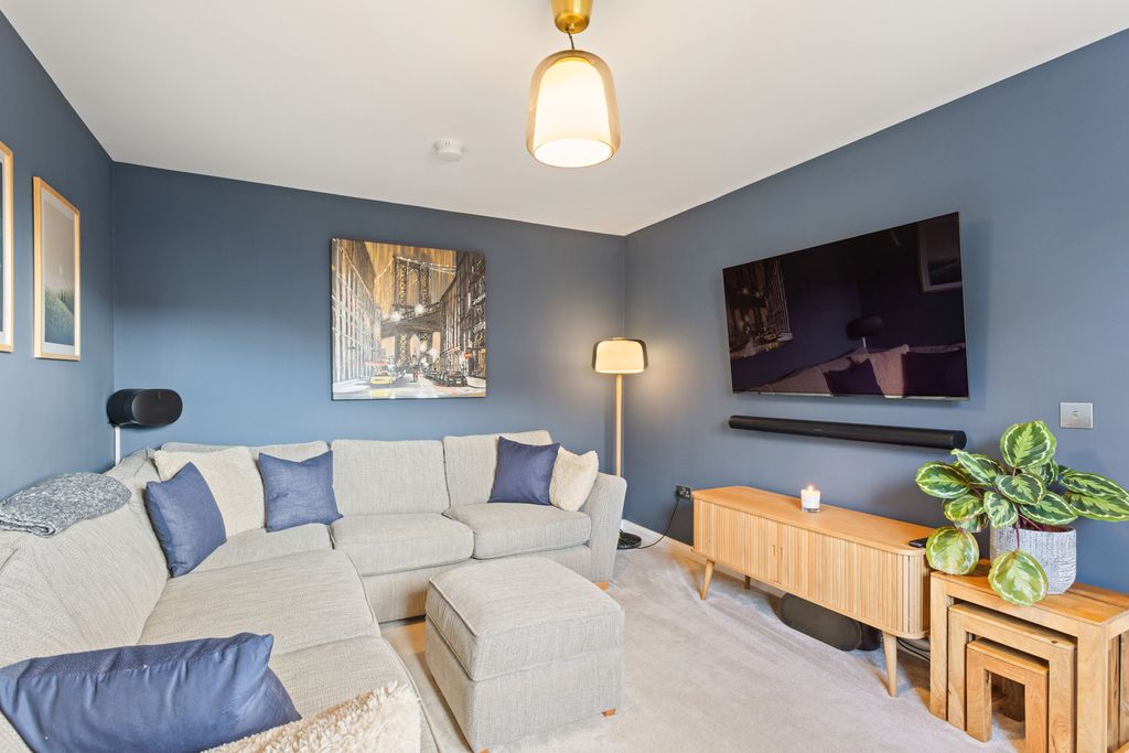 Additional image 3 of 4 bed town house for sale15 Bonaille Drive, Bilston EH25