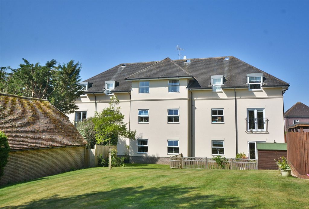 Additional image 19 of 2 bed flat for saleBarnhouse Close, Pulborough, West Sussex RH20
