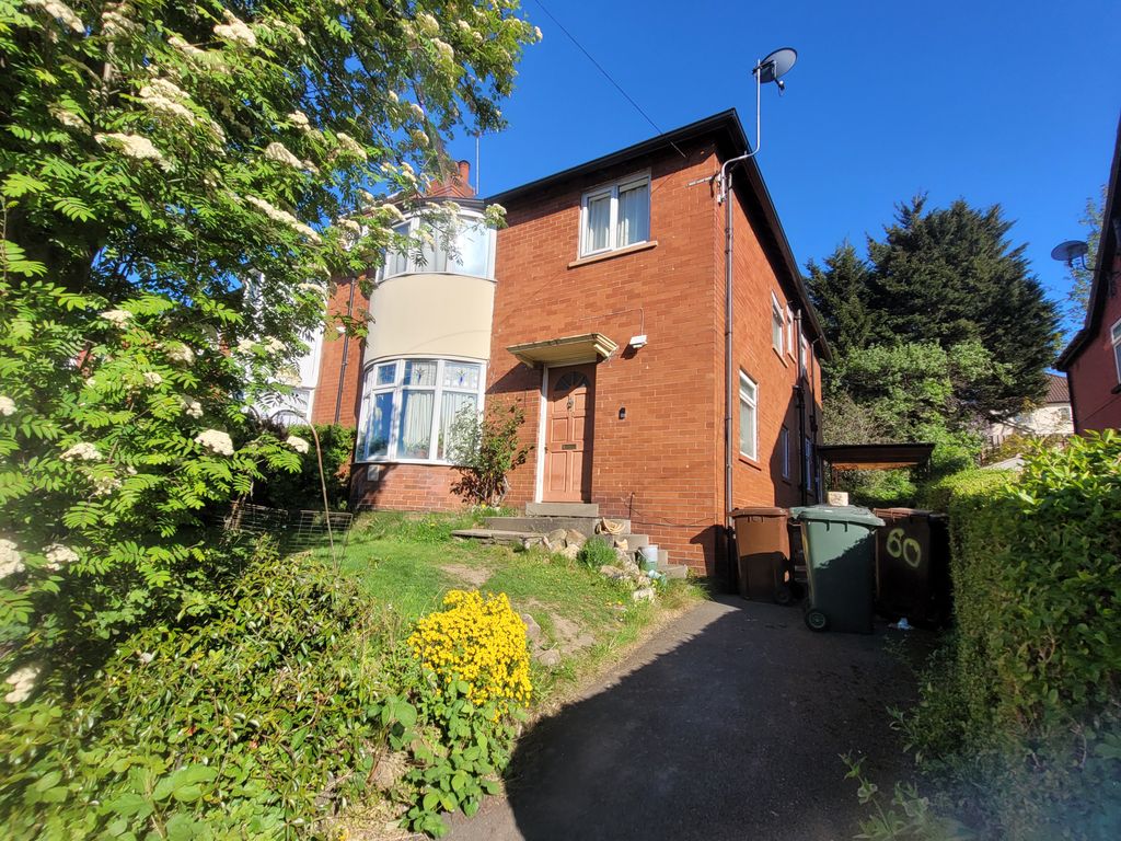 4 bed semi-detached house for saleCopgrove Road, Leeds LS8