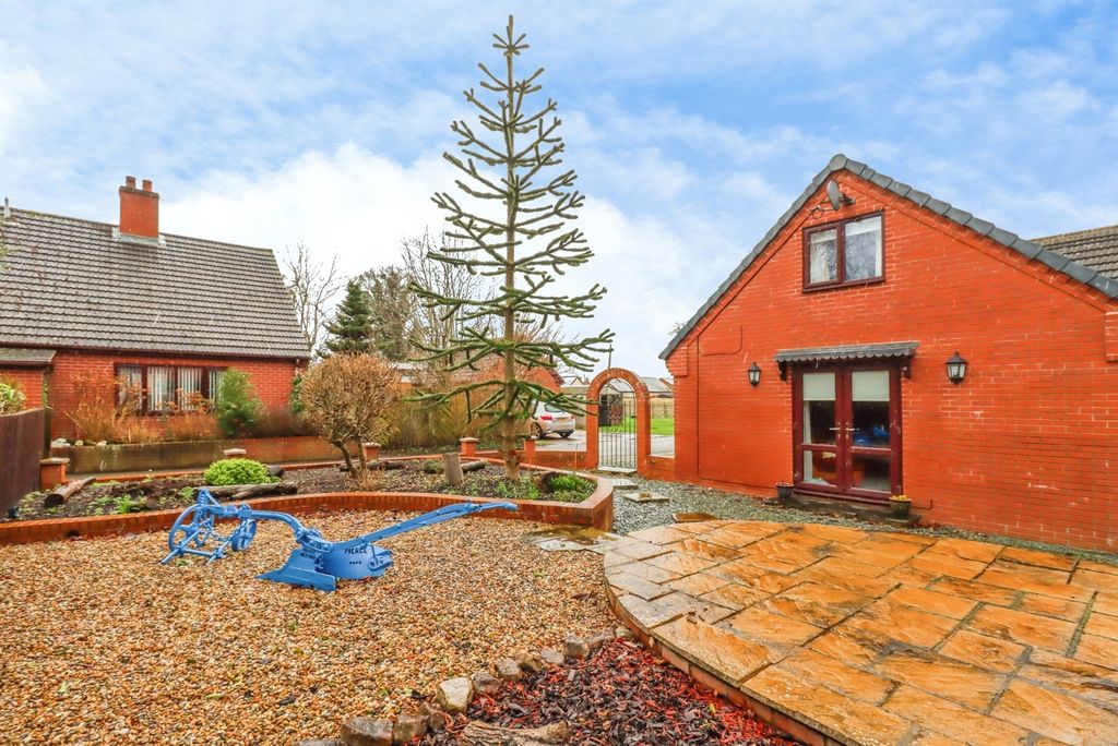 Additional image 5 of 2 bed detached house for saleFour Crosses, Llanymynech, Powys SY22