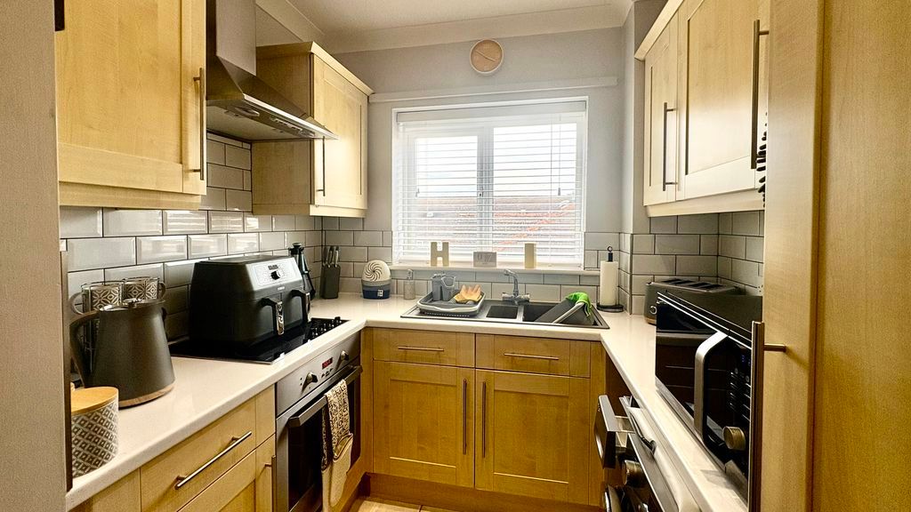 Additional image 5 of 1 bed flat for saleVenables Way, Lincoln LN2