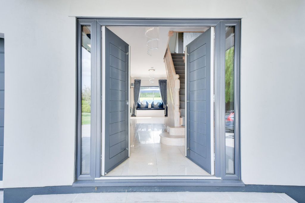 Additional image 5 of 4 bed detached house for saleOngar Outskirts, Essex CM5