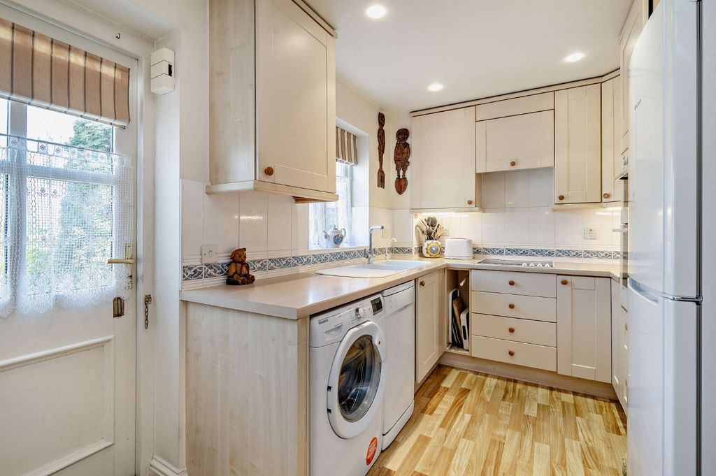 Additional image 3 of 2 bed terraced house for saleEast Allcourt, Lechlade, Gloucestershire GL7