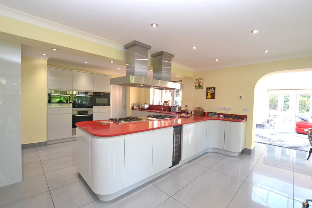 Additional image 2 of 7 bed detached house for saleGlebe Park, Newark NG24