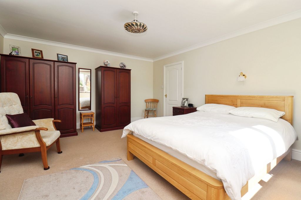 Additional image 8 of 2 bed detached bungalow for saleLegsby Road, Market Rasen LN8