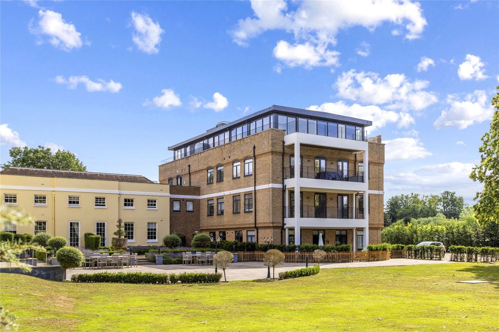 2 bed flat for saleWesthorpe House, Marlow, Buckinghamshire SL7