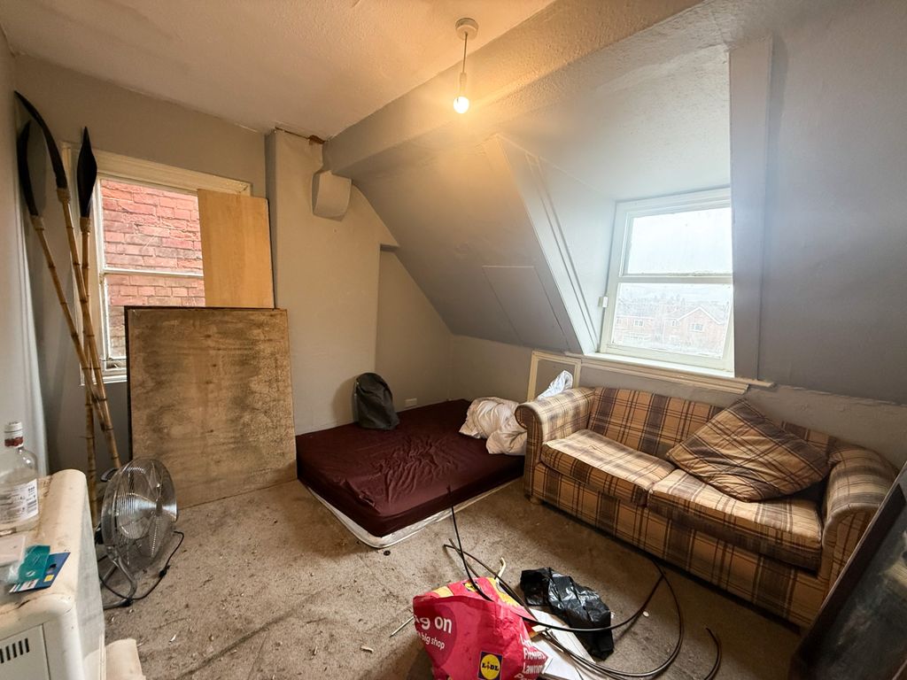 Additional image 4 of 1 bed flat for saleScarbrough Avenue, Skegness PE25