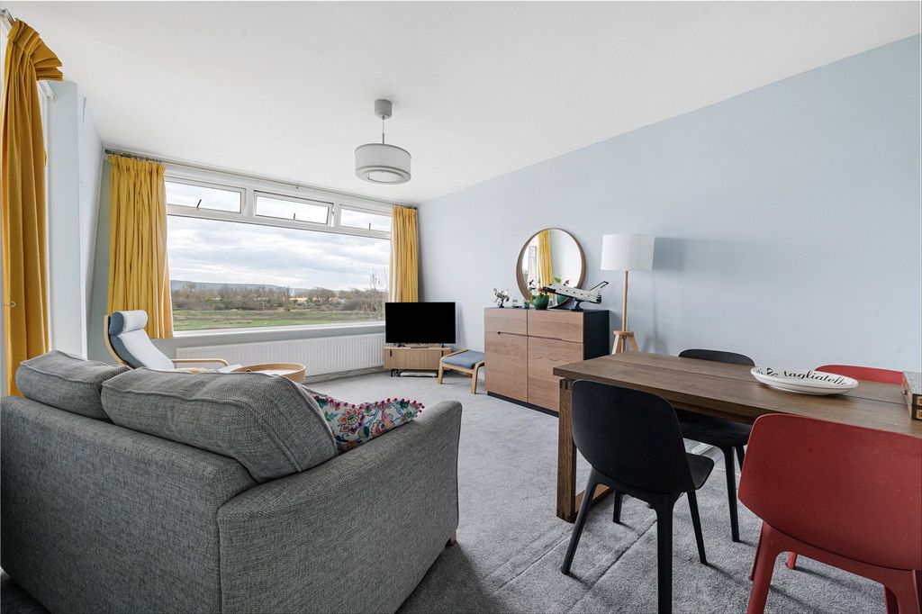 Additional image 7 of 3 bed flat for saleArun Prospect, Station Road, Pulborough, West Sussex RH20