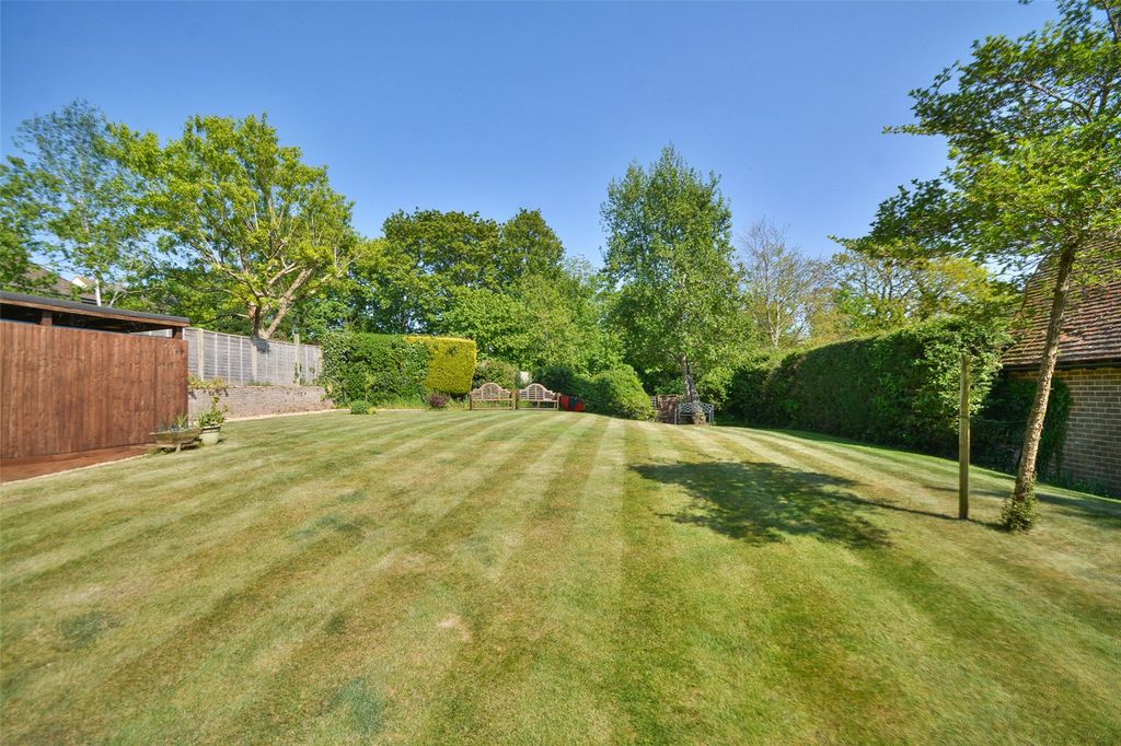 Additional image 2 of 2 bed flat for saleBarnhouse Close, Pulborough, West Sussex RH20