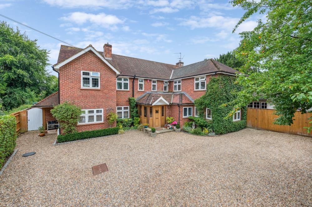 5 bed detached house for salePinkneys Drive, Maidenhead, Berkshire SL6