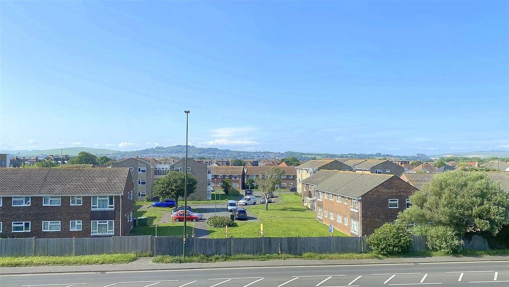 Additional image 4 of 2 bed flat for saleKings Court, Brighton Road, Lancing, West Sussex BN15