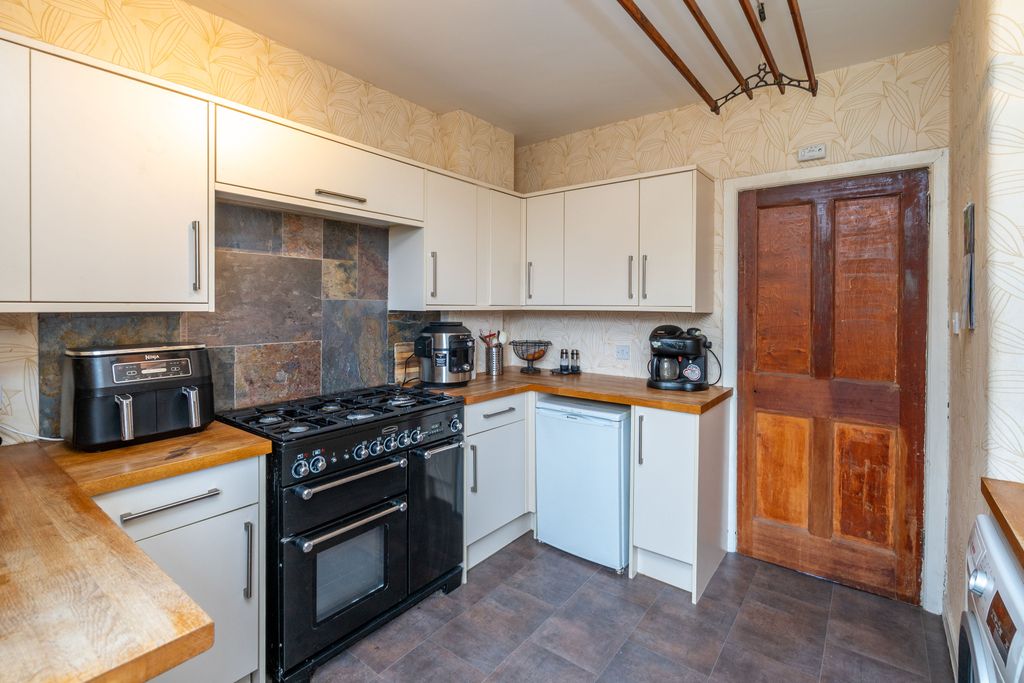 Additional image 10 of 3 bed flat for sale6c, Mansfield Place, Musselburgh EH21