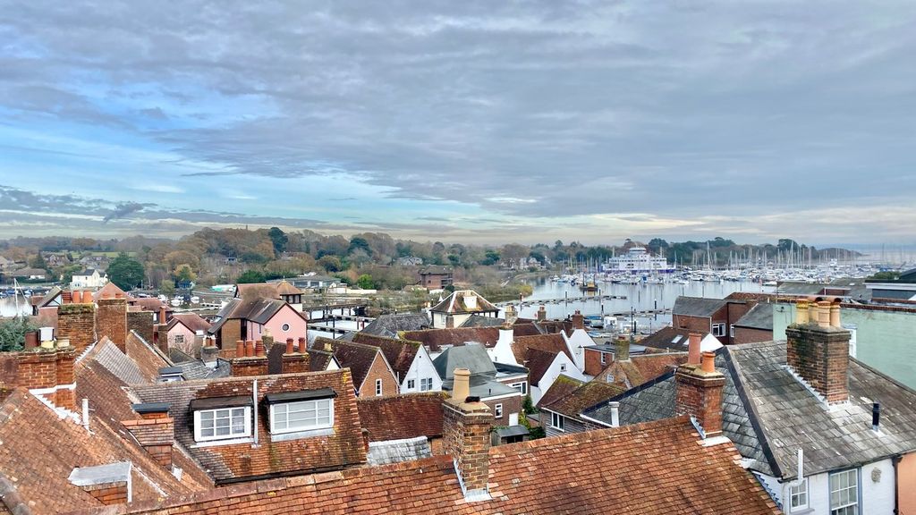 Additional image 5 of 1 bed flat for saleHigh Street, Lymington SO41