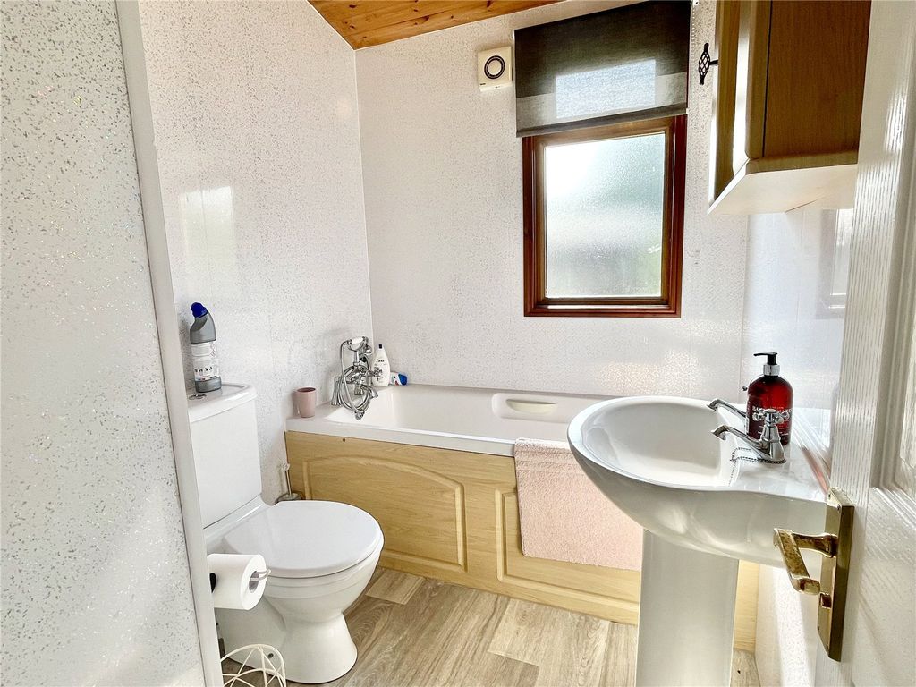 Additional image 11 of 2 bed mobile/park home for salePenrhos Park, Pont Robert, Meifod, Powys SY22