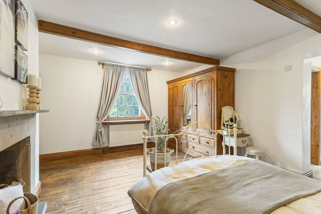 Additional image 18 of 4 bed detached house for saleCastle Cottage, Spink Lane, Pontefract WF8