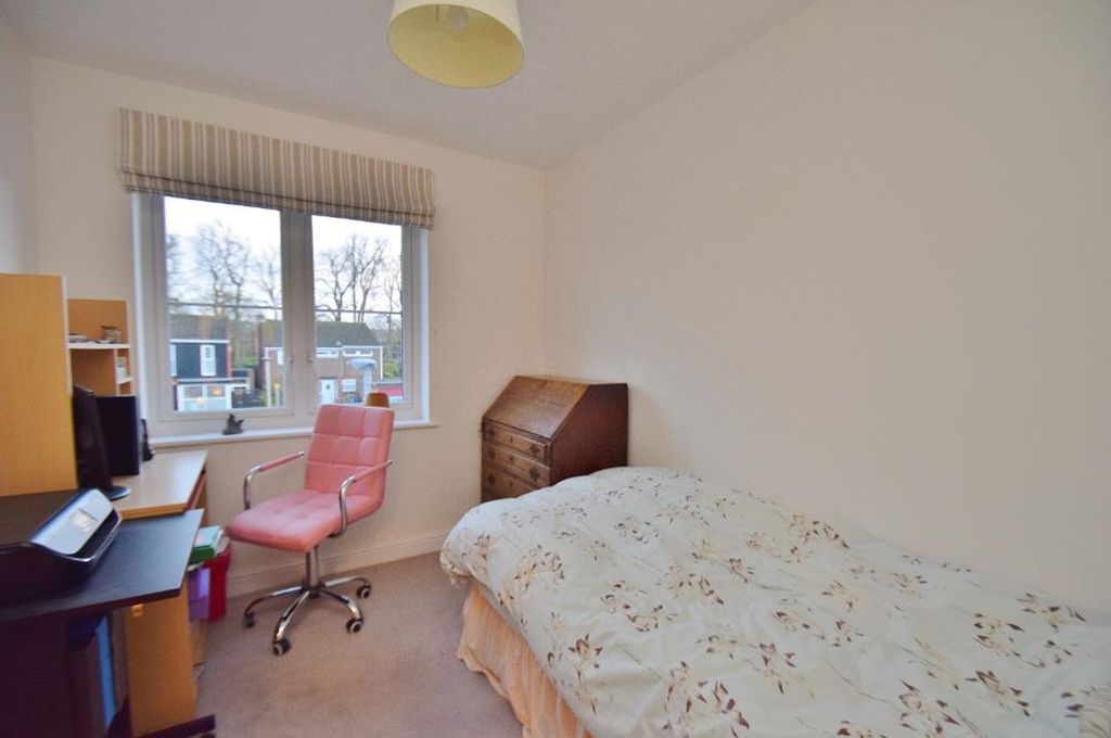 Additional image 9 of 2 bed flat for saleThe Retreat, Princes Risborough HP27