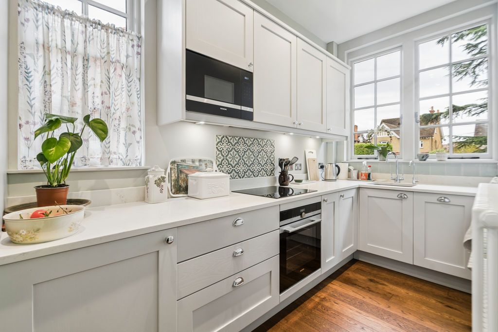 Additional image 6 of 2 bed flat for saleListon Road, Marlow SL7