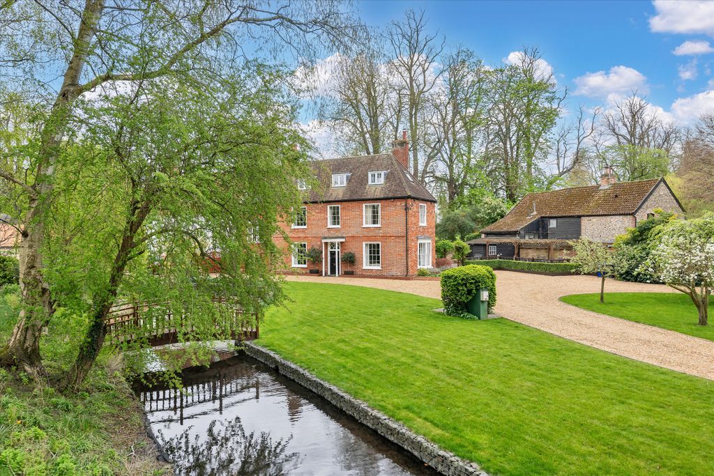 Additional image 25 of 4 bed semi-detached house for saleCotton End Road, Exning, Suffolk CB8