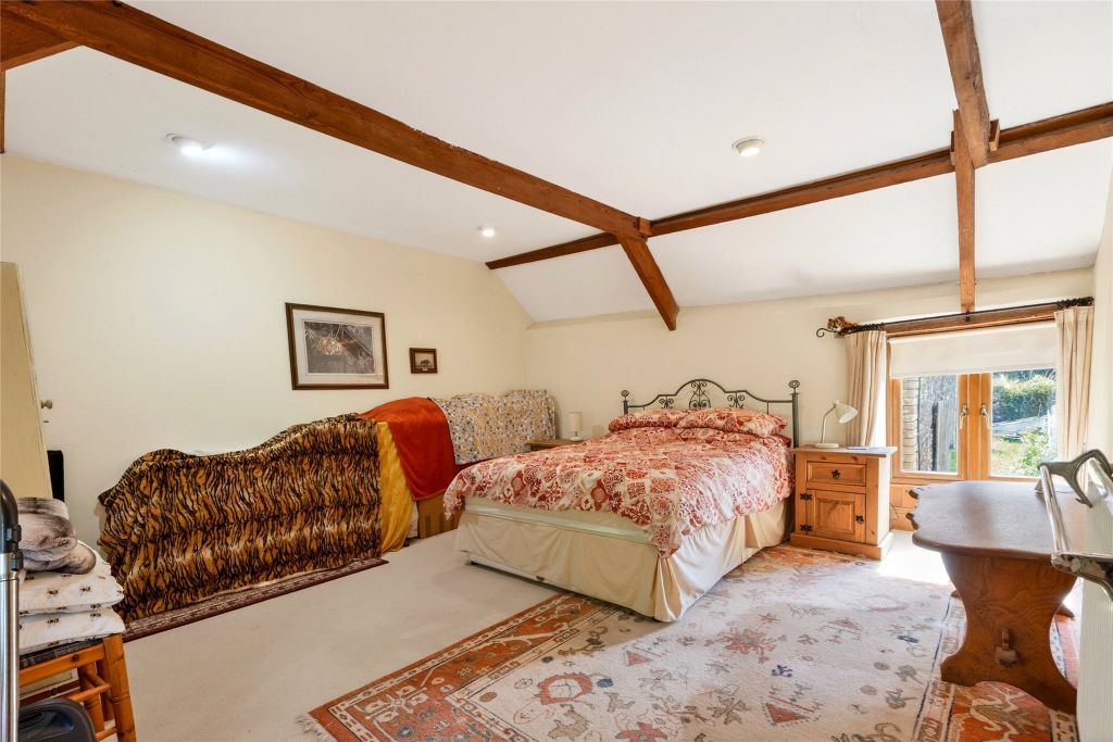 2 bed barn conversion for saleLongbarn Coombe Farm St Keyne, Liskeard, Cornwall PL14 photo 4