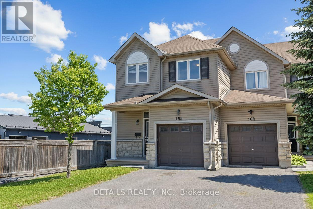 165 DAHLIA STREET