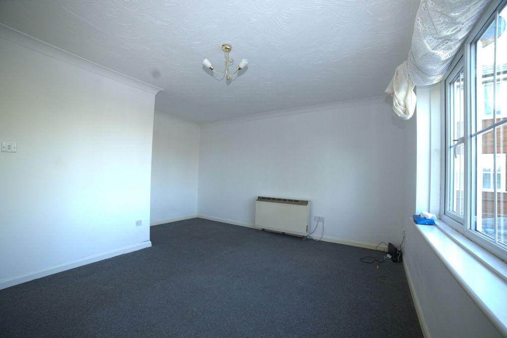Additional image 3 of 1 bed flat for saleMill Road, Maldon CM9