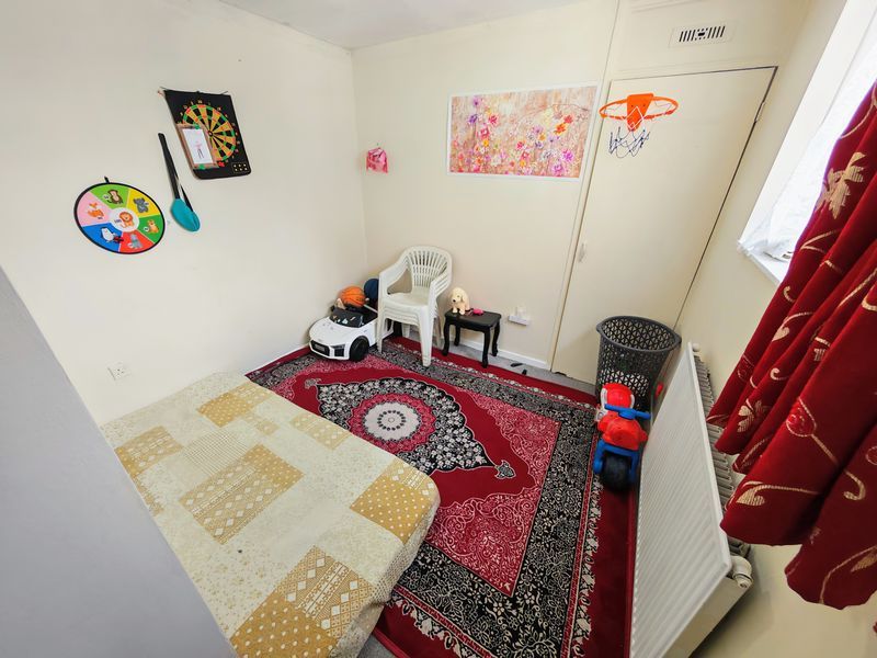 Additional image 6 of 3 bed flat for saleStroud Field, Northolt UB5