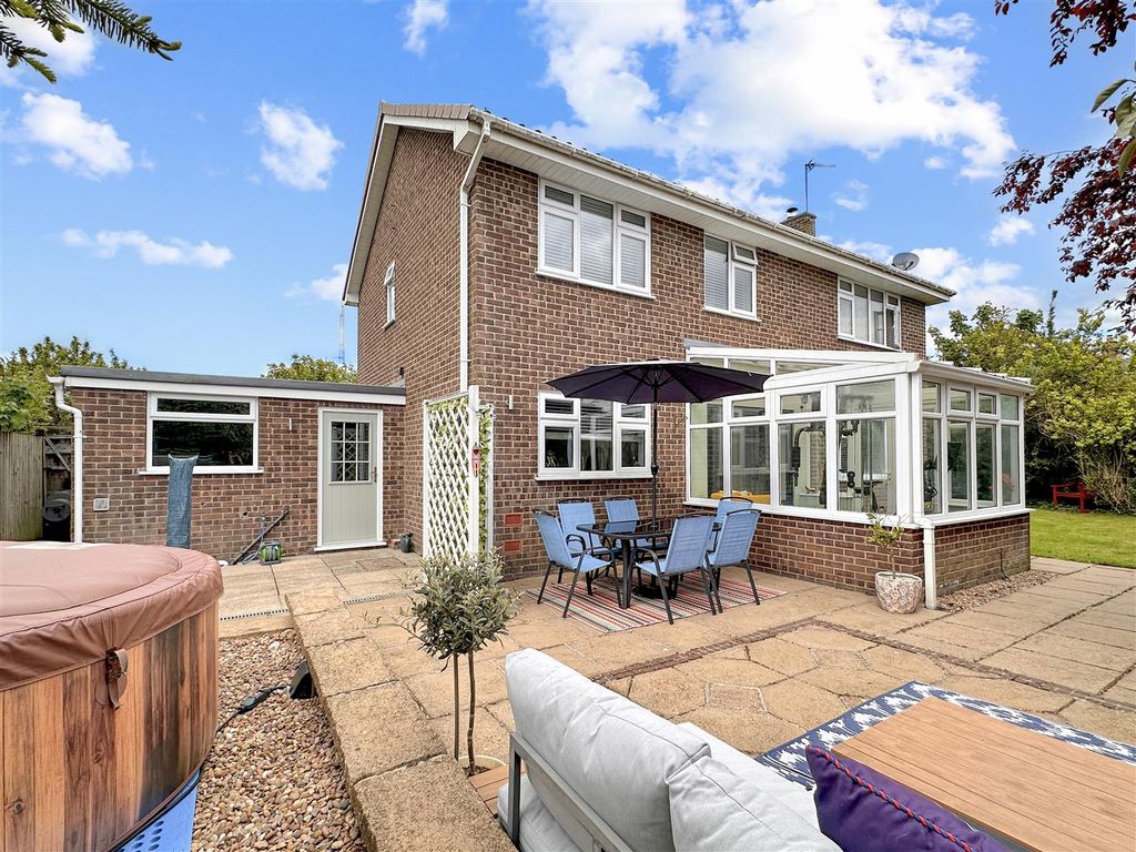 Additional image 29 of 4 bed detached house for saleBeacon Heights, Newark NG24