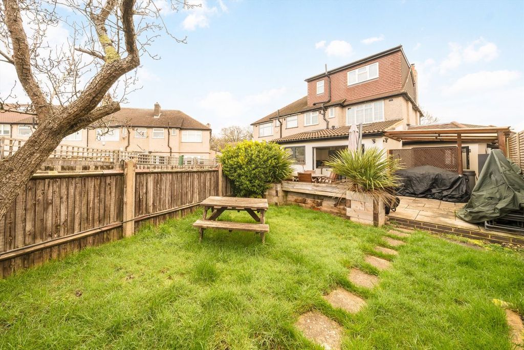Additional image 8 of 4 bed semi-detached house for saleThurleston Avenue, Morden SM4