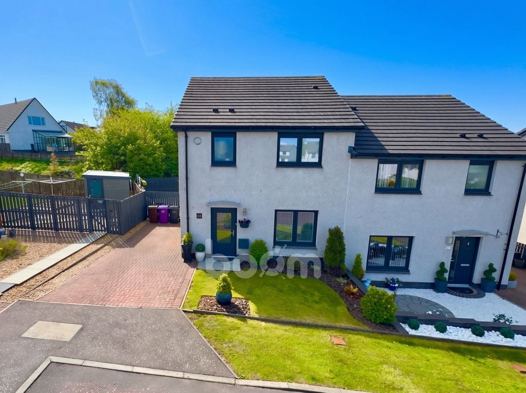3 bed semi-detached house for saleAuldlea Gardens, Beith KA15